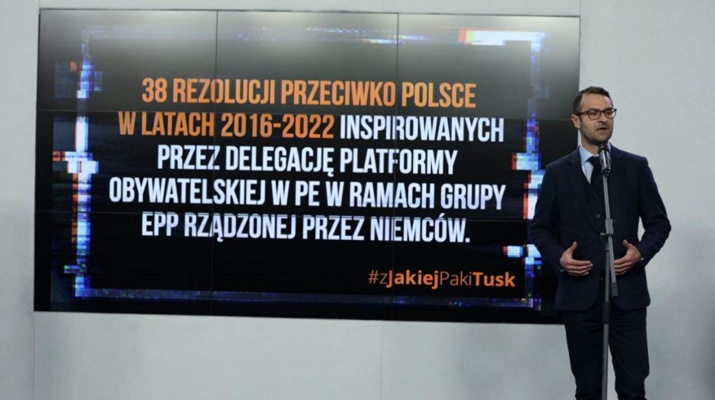 Działania opozycji na arenie międzynarodowej – czy KO osłabiła pozycję Polski?