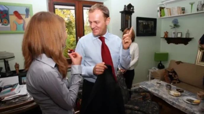 Tusk dostał mieszkanie komunalne bezprawnie.